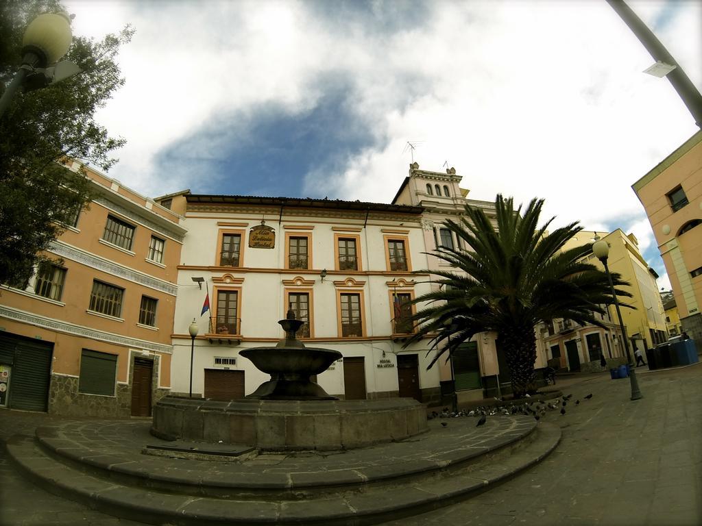 Albergue Mía Leticia Quito Exterior foto