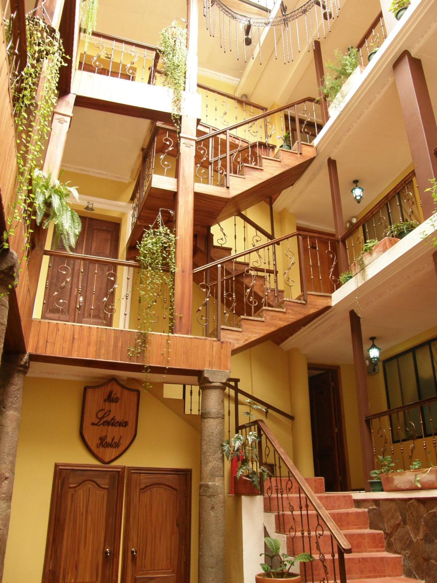 Albergue Mía Leticia Quito Exterior foto