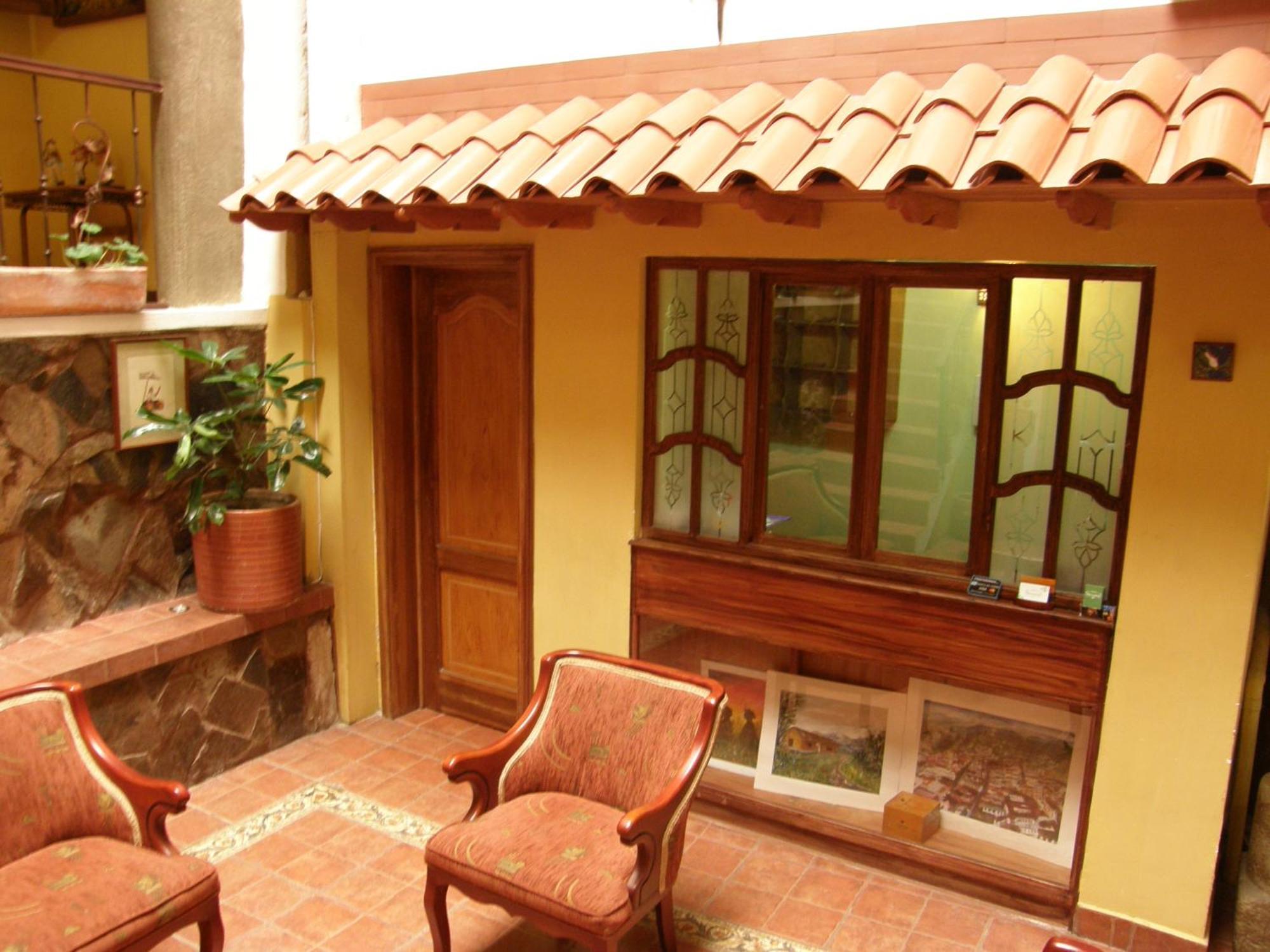 Albergue Mía Leticia Quito Exterior foto