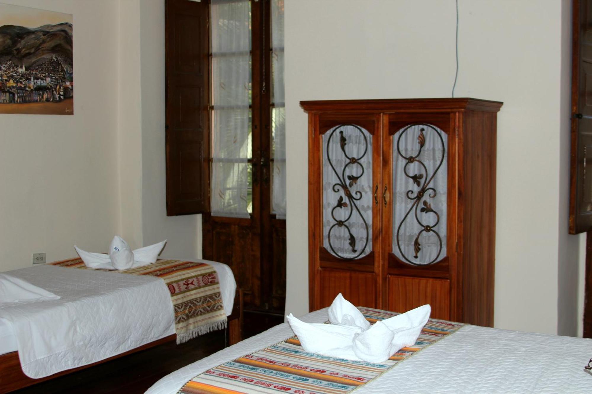 Albergue Mía Leticia Quito Exterior foto
